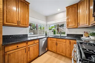 5486 E Willow Woods Ln, Anaheim, CA 92807 - Photo 12