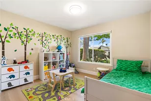 27792 Sinsonte, Mission Viejo, CA 92692 - Photo 18