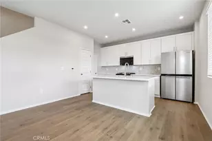 28228 Via Somantano, Temecula, CA 92591 - Photo 10