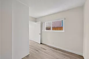 207 Baltimore Ave, Huntington Beach, CA 92648 - Photo 20