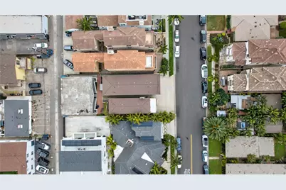 207 Baltimore Avenue, Huntington Beach, CA 92648 - Photo 4