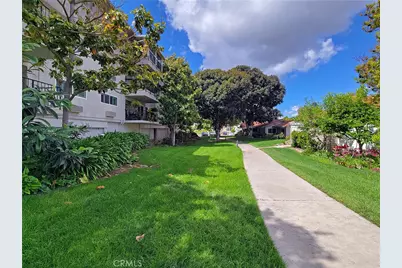 2369 Via Mariposa E. #1-D, Laguna Woods, CA 92637 - Photo 28