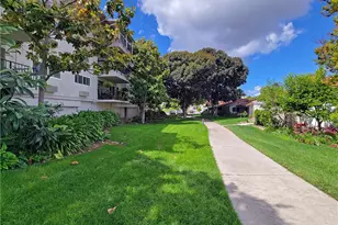 2369 Via Mariposa E, Laguna Woods, CA 92637 - Photo 28