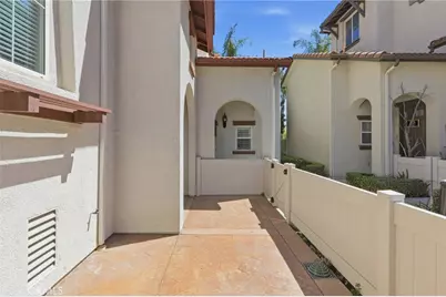 33710 Willow Haven, Murrieta, CA 92563 - Photo 4