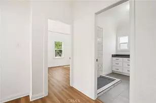 1112 W 64th St, Los Angeles, CA 90044 - Photo 16