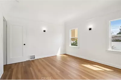1112 W 64th Street, Los Angeles, CA 90044 - Photo 24