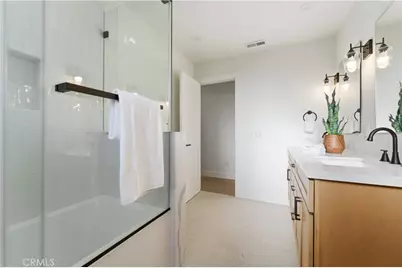 10121 Kukui, Huntington Beach, CA 92646 - Photo 30