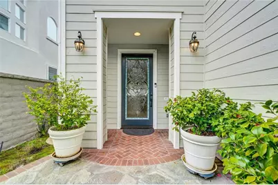 6292 Forester, Huntington Beach, CA 92648 - Photo 2