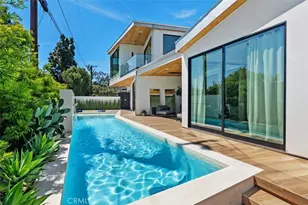 2398 Redlands Dr, Newport Beach, CA 92660 - Photo 34