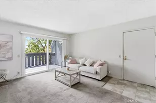 44 Fallbrook, Irvine, CA 92604 - Photo 4