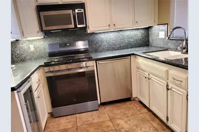 27795 Rota, Mission Viejo, CA 92692 - Photo 14