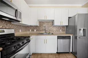 6938 Laurel Canyon, North Hollywood, CA 91605 - Photo 8