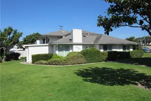16752 Bardon Ln, Huntington Beach, CA 92647 - Photo 8