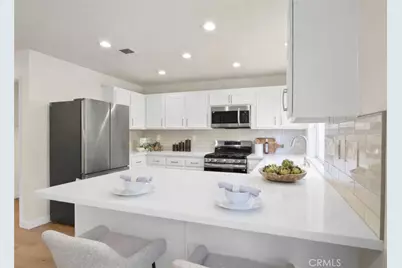 7 Sorenson, Irvine, CA 92602 - Photo 10