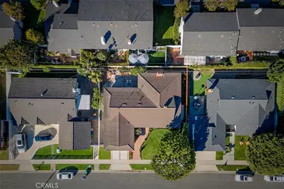 418 E Bay Street, Costa Mesa, CA 92627 - Photo 22