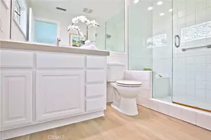 418 E Bay St, Costa Mesa, CA 92627 - Photo 10