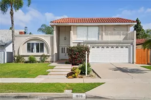 1070 Visalia, Costa Mesa, CA 92626 - Photo 2
