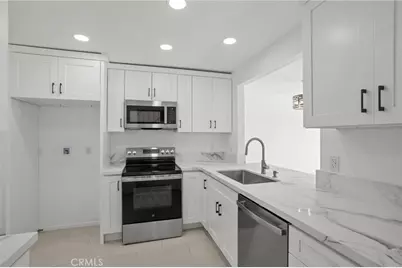 4719 Knickerbocker, Riverside, CA 92501 - Photo 2