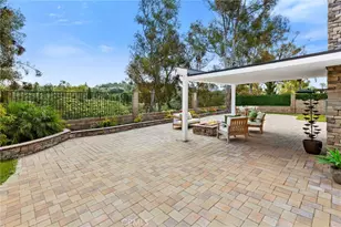 21952 Esplendor, Mission Viejo, CA 92691 - Photo 4