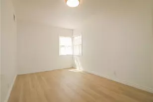 2432 W Rainbow Ave, Anaheim, CA 92801 - Photo 16