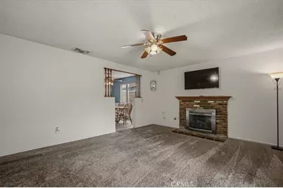 9775 Vine, Bloomington, CA 92316 - Photo 4