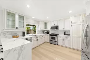 54 Willow Tree, Irvine, CA 92612 - Photo 10