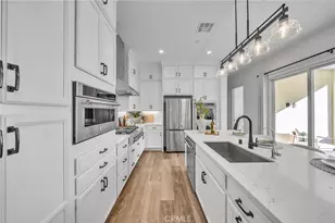 446 Chorus, Irvine, CA 92618 - Photo 14