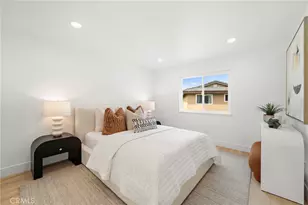 17081 Pleasant, Huntington Beach, CA 92649 - Photo 20