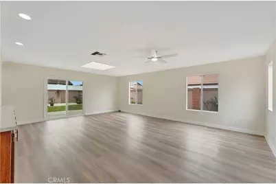 15691 Swan Lane, Huntington Beach, CA 92649 - Photo 14