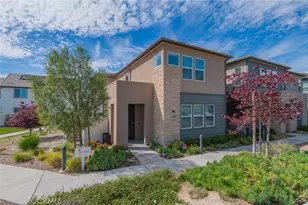 291 Lynex, Irvine, CA 92618 - Photo 2