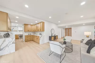 15335 Seine Circle, Irvine, CA 92604 - Photo 10