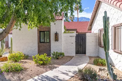 2255 Miramonte #D, Palm Springs, CA 92264 - Photo 2