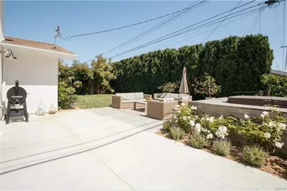 9552 Sailfish Drive, Huntington Beach, CA 92646 - Photo 2