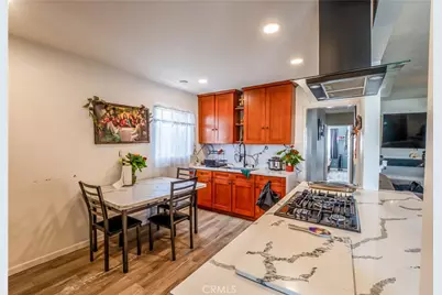 12109 216th, Hawaiian Gardens, CA 90716 - Photo 2