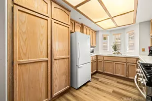 19126 Queensport Ln, Huntington Beach, CA 92646 - Photo 12