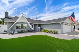 17551 Griffith, Huntington Beach, CA 92649 - Photo 2