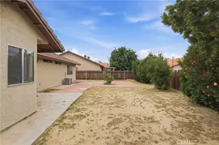 43941 Maria, Lancaster, CA 93535 - Photo 36