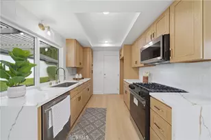 14332 Pinewood, Tustin, CA 92780 - Photo 14