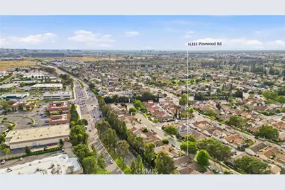 14332 Pinewood, Tustin, CA 92780 - Photo 42