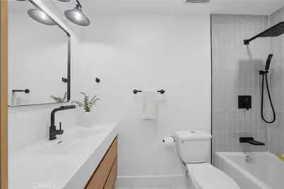 14332 Pinewood, Tustin, CA 92780 - Photo 22