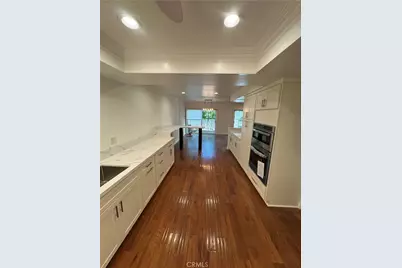 521 Playa, Newport Beach, CA 92660 - Photo 12