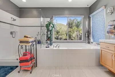 22019 Gold Canyon, Saugus, CA 91390 - Photo 28