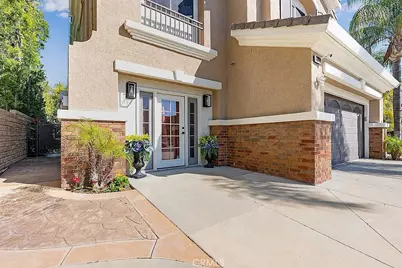 22019 Gold Canyon, Saugus, CA 91390 - Photo 2