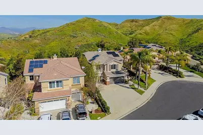 22019 Gold Canyon, Saugus, CA 91390 - Photo 6