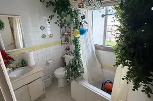 932 N Harbor, Anaheim, CA 92805 - Photo 4