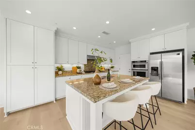 111 Grazie, Irvine, CA 92602 - Photo 16