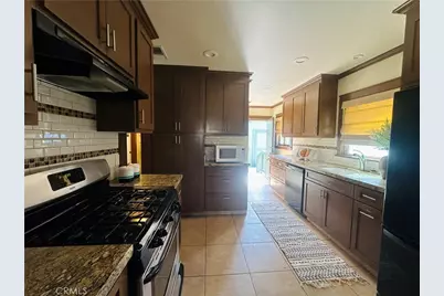 134 Melrose, Monrovia, CA 91016 - Photo 18