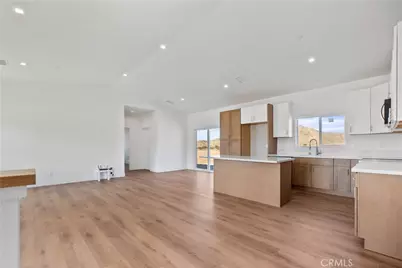 11725 Lagartijo Drive, Apple Valley, CA 92308 - Photo 44