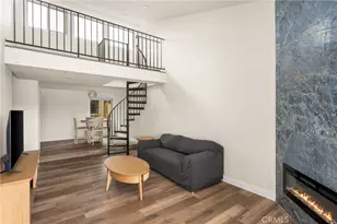 17110 Bluewater Ln, Huntington Beach, CA 92649 - Photo 12