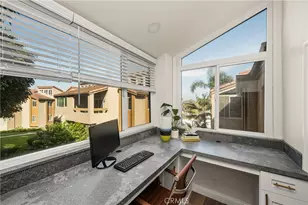 17110 Bluewater Ln, Huntington Beach, CA 92649 - Photo 28